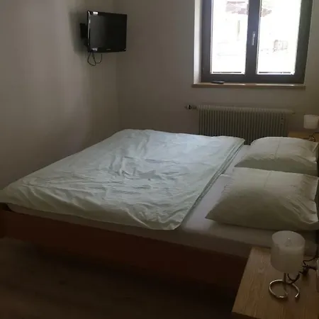 Apartment Central *